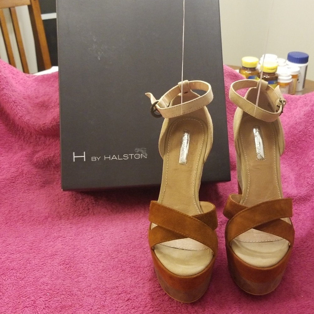 H by Halston Gigi Wedge